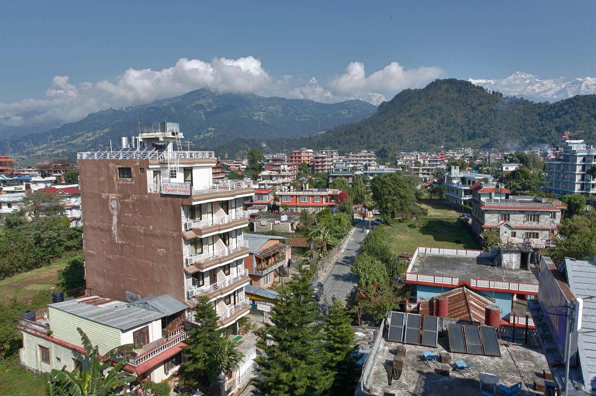 Hotel Family Home Pokhara Exterior foto